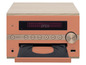 Ein orangefarbener Pioneer CD-Player mit Holzfurnier.