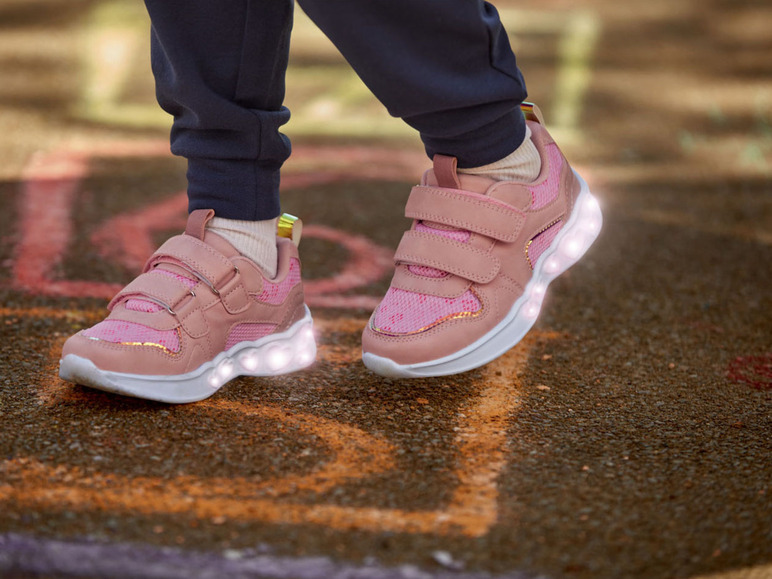 Gehe zu Vollbildansicht: lupilu® Kleinkinder Mädchen Sneaker, mit Blink-Effekt - Bild 69