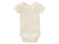 Ein weißes Baby-Body mit kurzen Ärmeln.