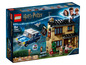 LEGO Harry Potter Set mit Hogwarts-Haus und fliegendem Ford Anglia.
