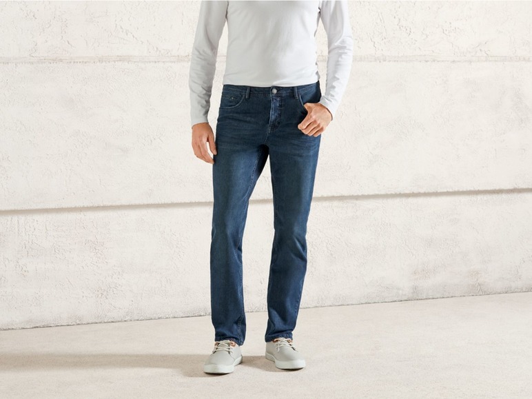 Gehe zu Vollbildansicht: LIVERGY® Jeans Herren, schmal geschnitten, hoher Baumwollanteil, mit Elasthan - Bild 3