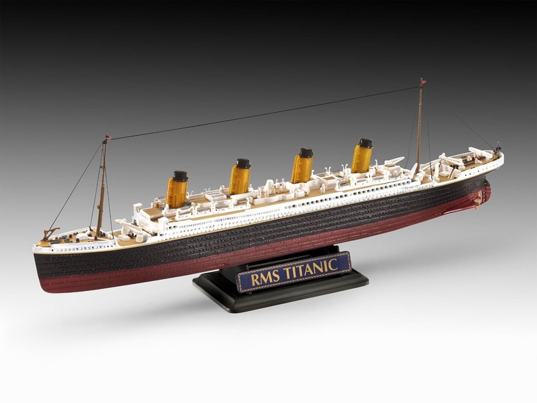 Gehe zu Vollbildansicht: Revell Geschenkset mit zwei Modellen »Titanic«, Schiff, ab 10 Jahren - Bild 3
