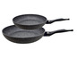 Zwei schwarze Pfannen mit Stein-Finish.