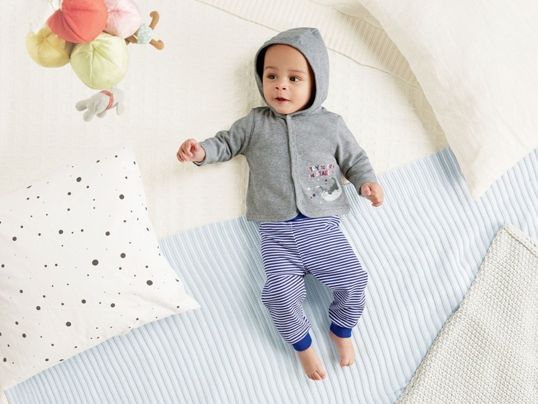 Gehe zu Vollbildansicht: Baby Jacke Jungen, 2 Stück, Knopfverschluss, mit Print und Kapuze, 100% Baumwolle - Bild 12