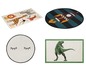 Vier Kinderteppiche mit verschiedenen Designs: einer mit einer Giraffe und einem Zebra, einer mit einer Rakete, einer mit Augen und einer mit einem Dinosaurier.