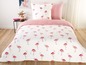 Bettwäsche mit rosafarbenen Flamingos und gestreiften Kissenbezügen.