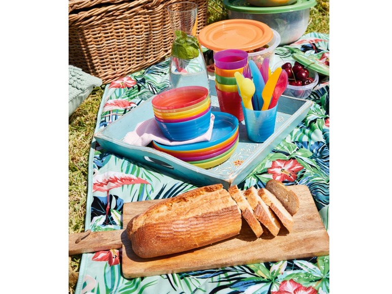 Gehe zu Vollbildansicht: CRIVIT® Picknickdecke, mit Klettverschluss, Tragegriff, isolierende Unterseite - Bild 5