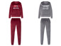 Zwei Velours-Pyjamas mit den Aufschriften 'Good Morning' und 'I Dreamed of You Last Night'.