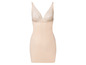 Ein beiger Slipdress mit Spitze am Oberteil.