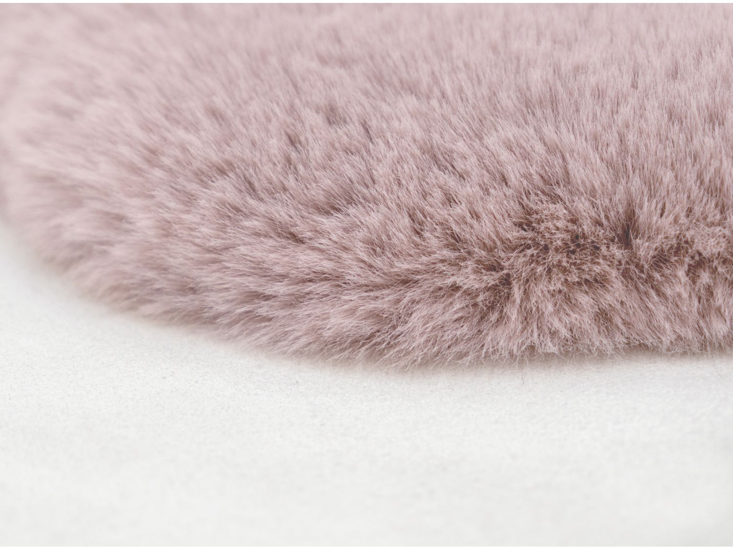 Thumbnail - KAYOOM Teppich Rabbit (Schafsfell, Rosa, 60cm x 90cm)