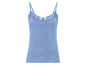 Ein blaues Tanktop mit Spitze.