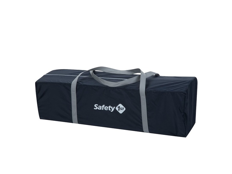 Ein faltbares Babyreisebett von Safety 1st in einer Tragetasche.