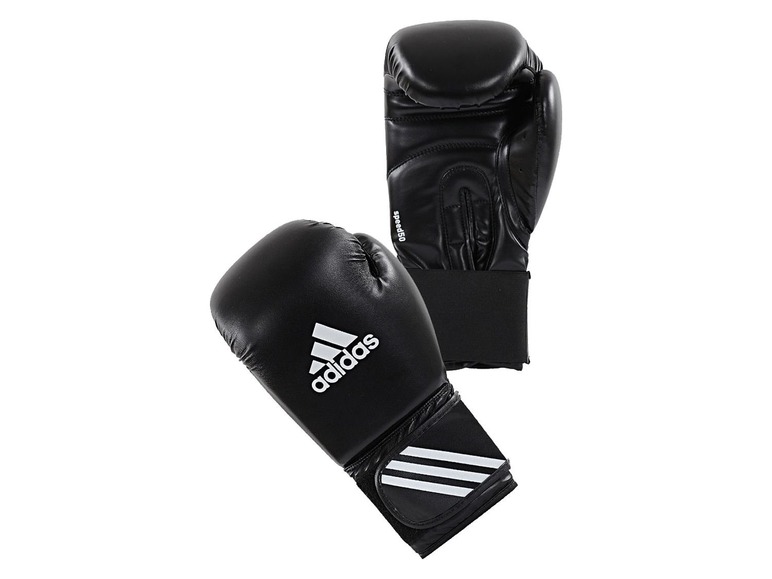 Schwarze Adidas Boxhandschuhe.