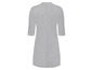 Ein graues Damenkleid mit kurzen Ärmeln.