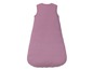 Ein lila Schlafsack für Babys.