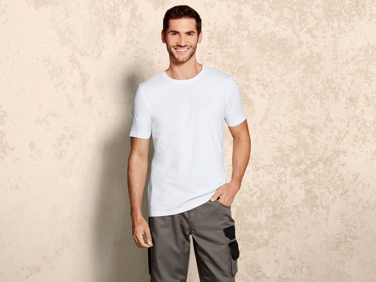Gehe zu Vollbildansicht: LIVERGY® T-Shirts Herren, 2 Stück, aus Baumwolle - Bild 9