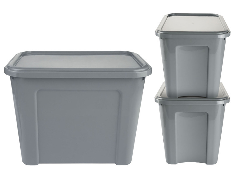 Drei graue Aufbewahrungsbehälter mit Deckel.