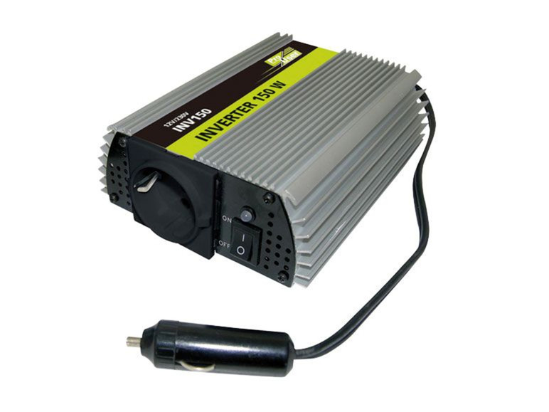 Ein 150 Watt Auto-Wechselrichter mit Zigarettenanzünder