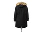 Ein schwarzer Parka mit Fellkapuze