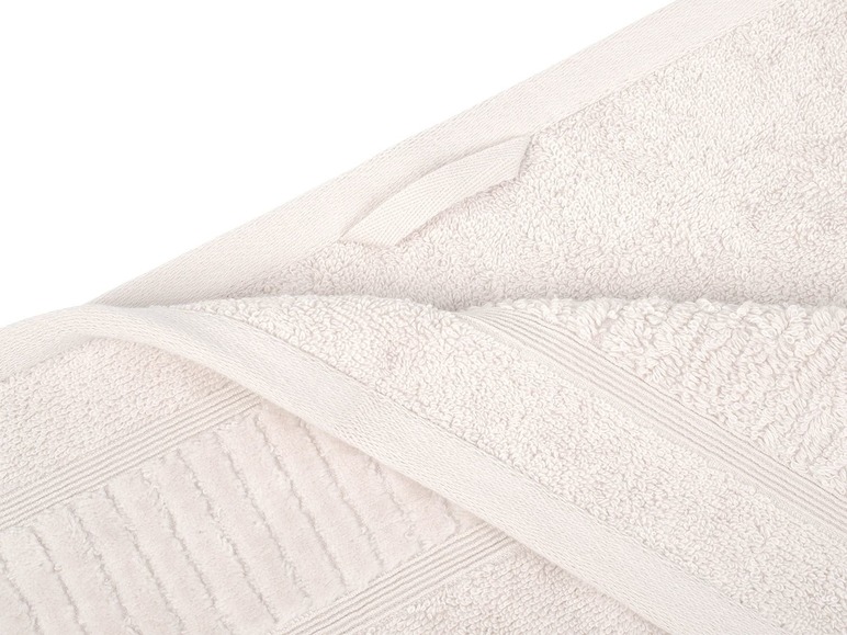 Gehe zu Vollbildansicht: Gözze Handtuch, 50 x 100 cm, reine Bio-Baumwolle, mit Bordüre und Kordelaufhänger, hochwertige Qualität - Bild 20