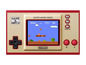 Eine Nintendo Game & Watch mit Super Mario Bros.