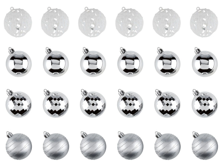 Silberne Weihnachtskugeln mit verschiedenen Mustern