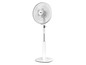 Ein weißer Standventilator der Marke Bakir.