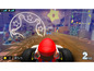 Mario Kart Spiel mit Mario in einem Rennwagen auf einer Kartbahn in einem Kinderzimmer.