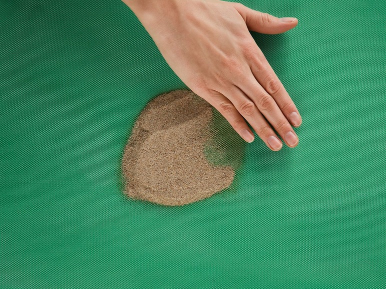 Gehe zu Vollbildansicht: CRIVIT® Strandmatte, 150 x 200 cm, sanddurchlässiges Gewebe, mit Metallösen - Bild 12