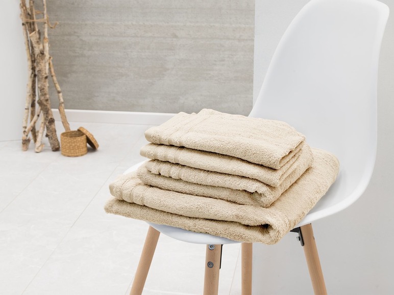 Gehe zu Vollbildansicht: Kleine Wolke Handtuch »Royal«, reine Baumwolle, sehr saugstark, flauschig weich - Bild 35