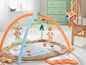 Baby-Spielmatte mit Bogen und Hängespielzeug, inklusive Hase, Fuchs und Wolke.