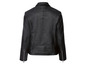 Schwarze Lederjacke mit Reißverschlüssen.