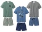 Drei Pyjama-Sets mit kurzen Ärmeln und kurzen Hosen, darunter eines mit 'Catch the sun'-Druck