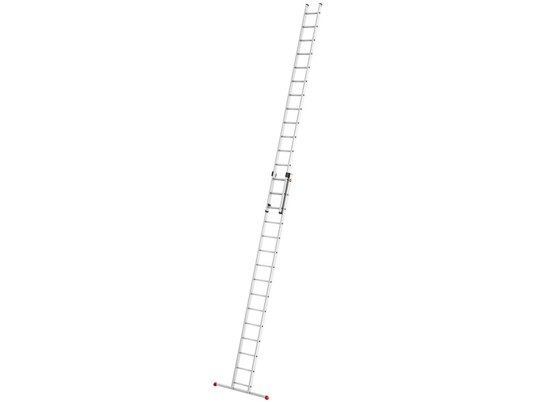 Eine lange Aluminiumleiter mit ausziehbarer Sektion.