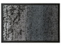 Graue Fußmatte mit schwarzem Rand.