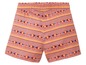 Shorts mit einem ethnischen Muster in Rosa, Gelb, Blau und Rot.