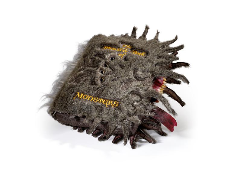 The Noble Collection Das Monsterbuch der Monster großes Plüschtier