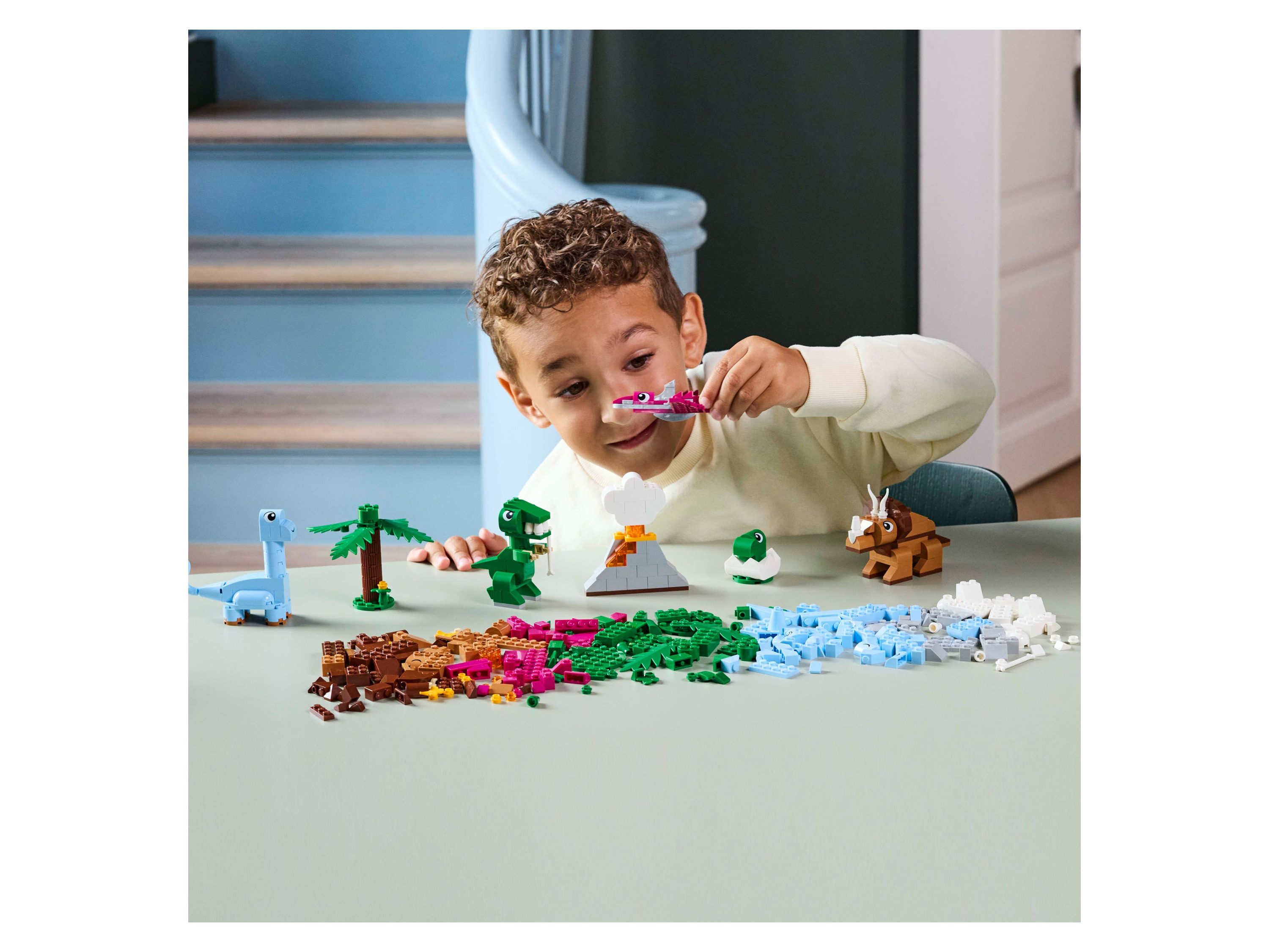 Thumbnail - LEGO® Classic 11041 Creative Dinosaurs""