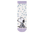 Weiße Socken mit Snoopy und einem Regenmuster.