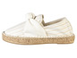 Weiße Espadrilles mit gestreiftem Stoff und Schleife.