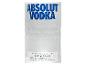 Wodkaflasche mit dem Text „ABSOLUT VODKA Dieser hervorragende Wodka ist perfektioniert Absolut seit 1879“