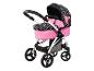Ein rosa Kinderwagen mit einem schwarz-weißem Herzchenmuster.