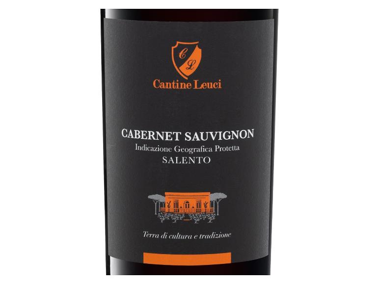 Flasche Rotwein Cabernet Sauvignon Salento mit schwarzem und orangefarbenem Etikett.