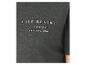 Dunkelgrünes T-Shirt mit dem Text: „LIFE BEGINS at the end of COMFORT ZONE“.