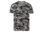 Ein graues T-Shirt mit Camouflage-Muster von Livergy.