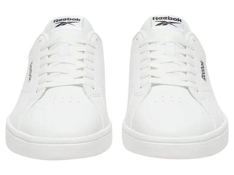 Weiße Reebok Match Prime V2 Sneaker, Vorderansicht.