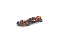 Ein orange-schwarzer Rennwagen mit bunten Reifen und Sponsorenlogos.