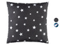Ein schwarzes Kissenbezug mit weißen Sternen
