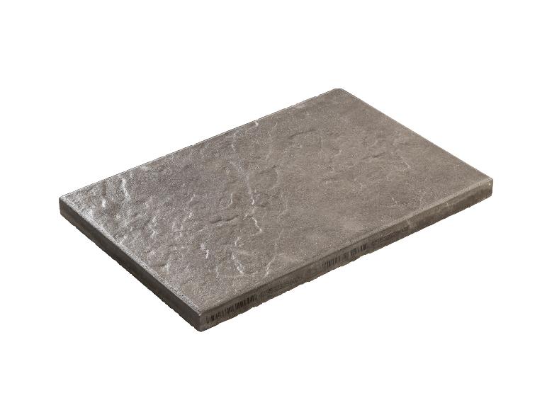 Graue rechteckige Terrassenplatte mit strukturierter Oberfläche