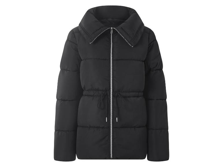 Schwarze Steppjacke mit Reißverschluss, hohem Kragen und Kordelzug in der Taille.
